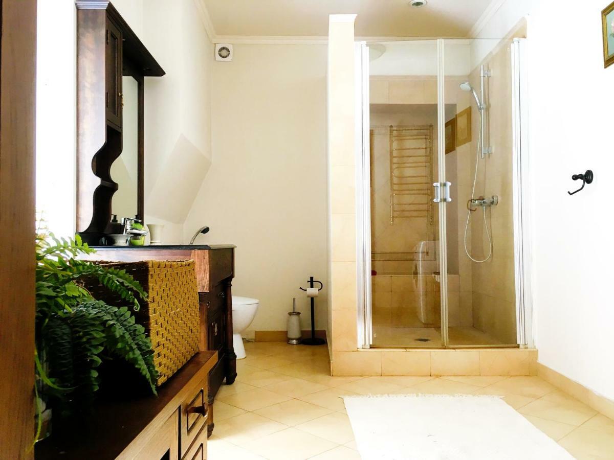 Apartment On Rynok Square Lviv Luaran gambar